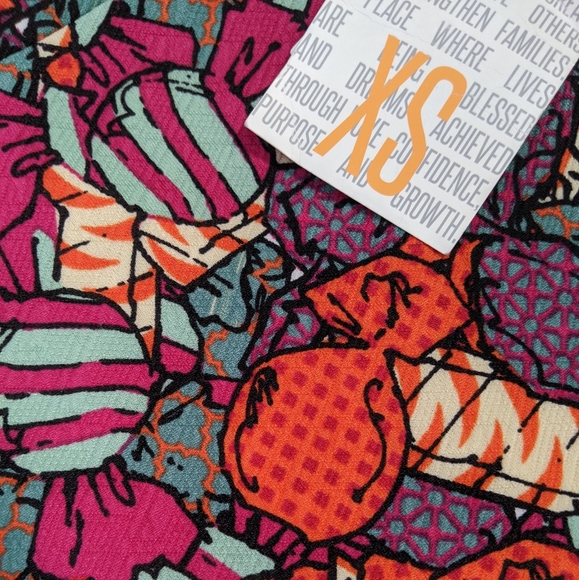 LulaRoe Candy Pattern Pencil Cassie Skirt - Picture 7 of 7